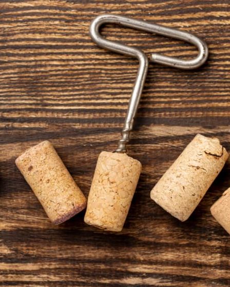 Onde encontrar o fornecedor de rolha de cortiça ideal em SP